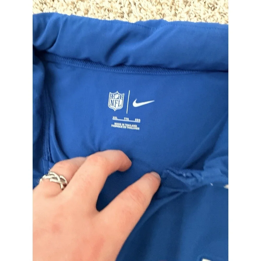 Nike Indianapolis Colts Team Issued On-Field Short Sleeve Warm‎ Up Hoodie 2XL